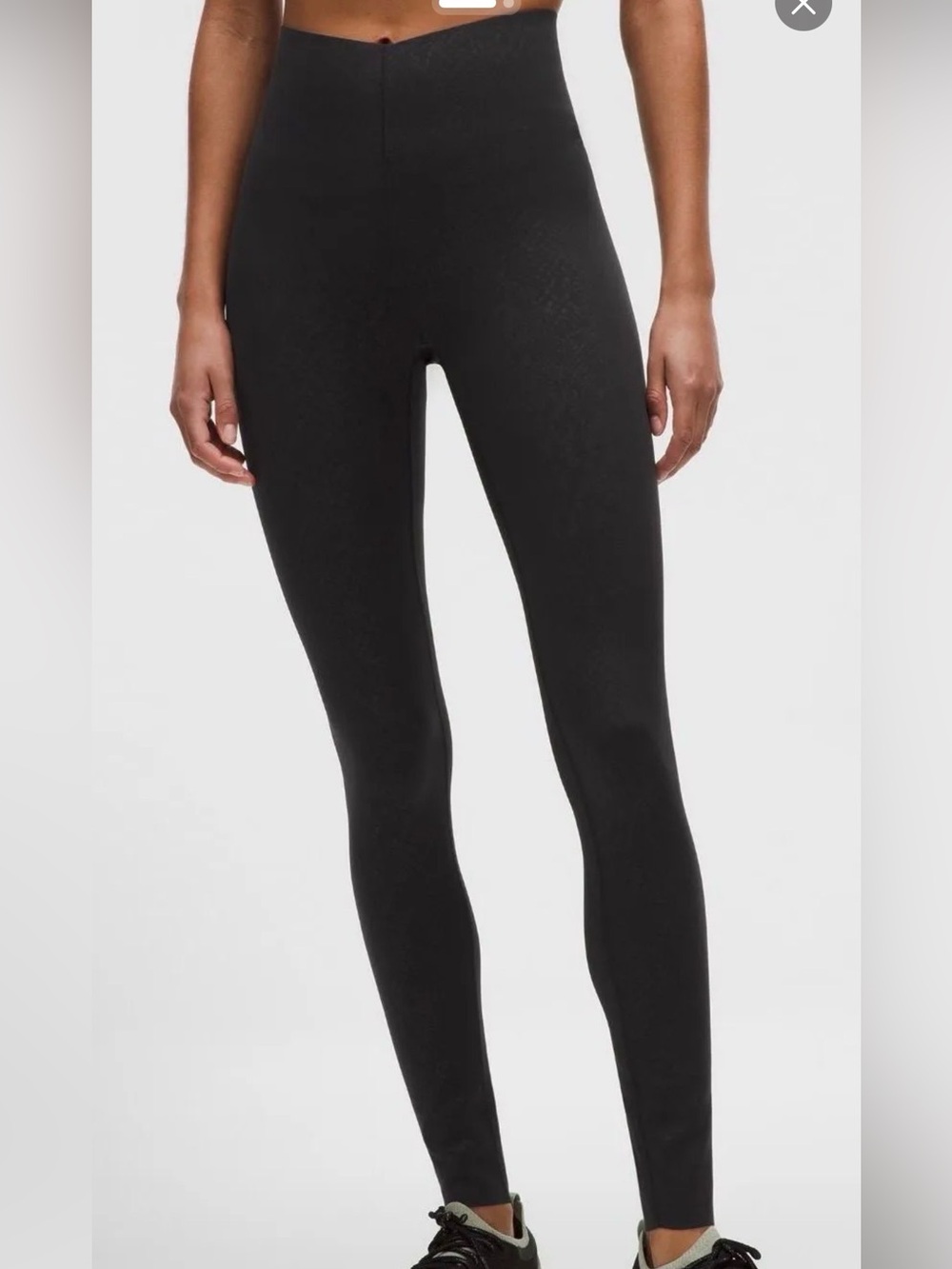 21. NWT Lululemon Glow Up™ High-Rise Tight 28" Sz 8
